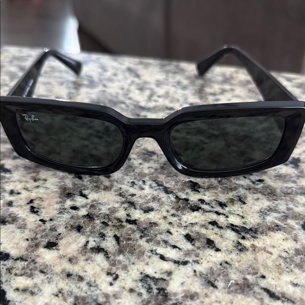 Ray-Ban Kiliane Sunglasses